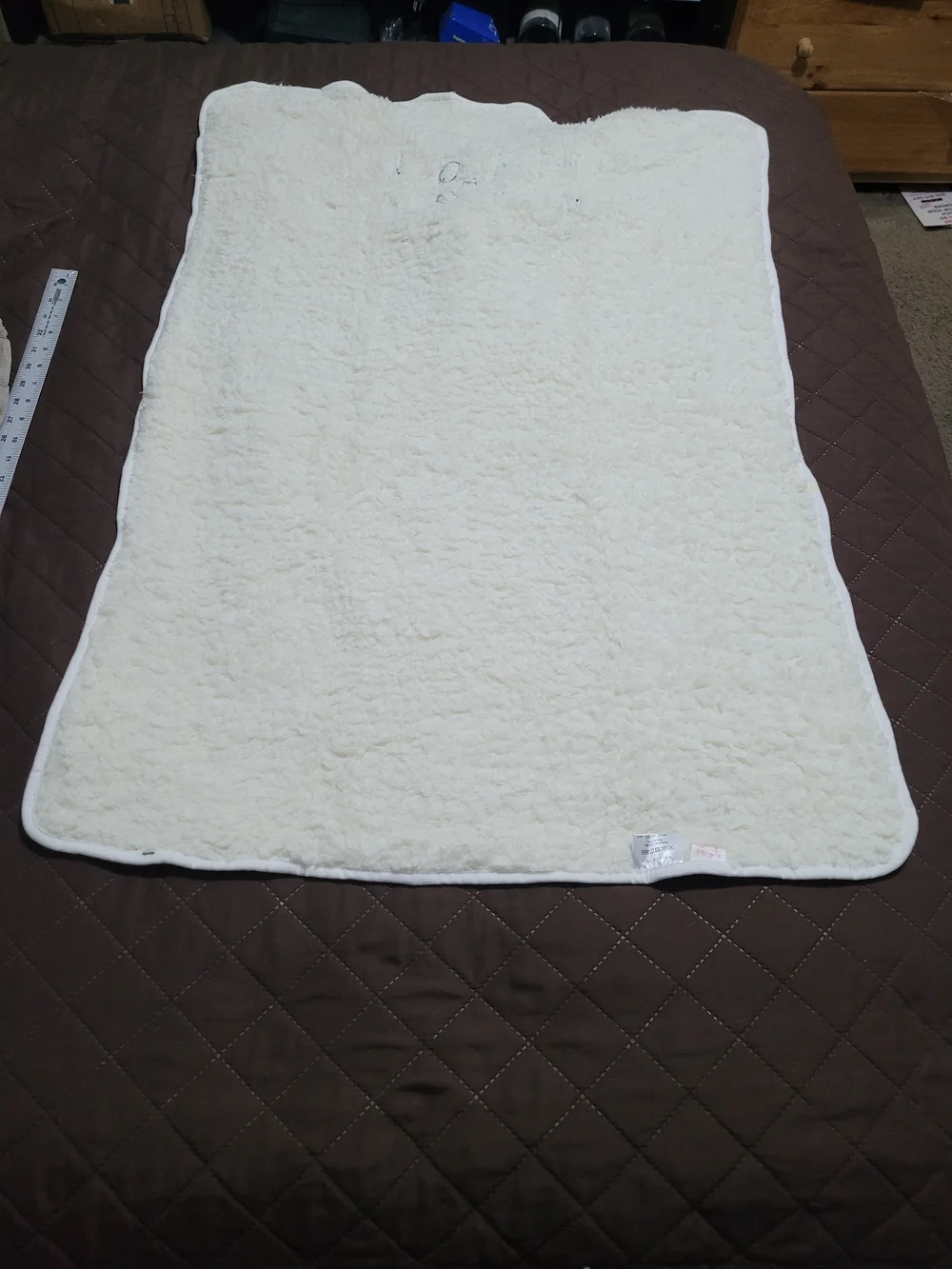 NWT. Plush Panda Kids Plush Blanket - White & Black